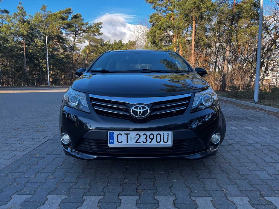 Toyota Avensis 2.0 Premium EU5 Wagon bezawaryjna