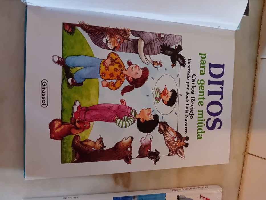 Livro Ditos para Gente Miúda
