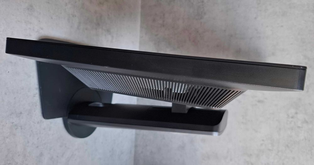 Монітор 24" HP EliteDisplay Z24i (VGA/DVI/DP) WUXGA (1920 x 1200) IPS