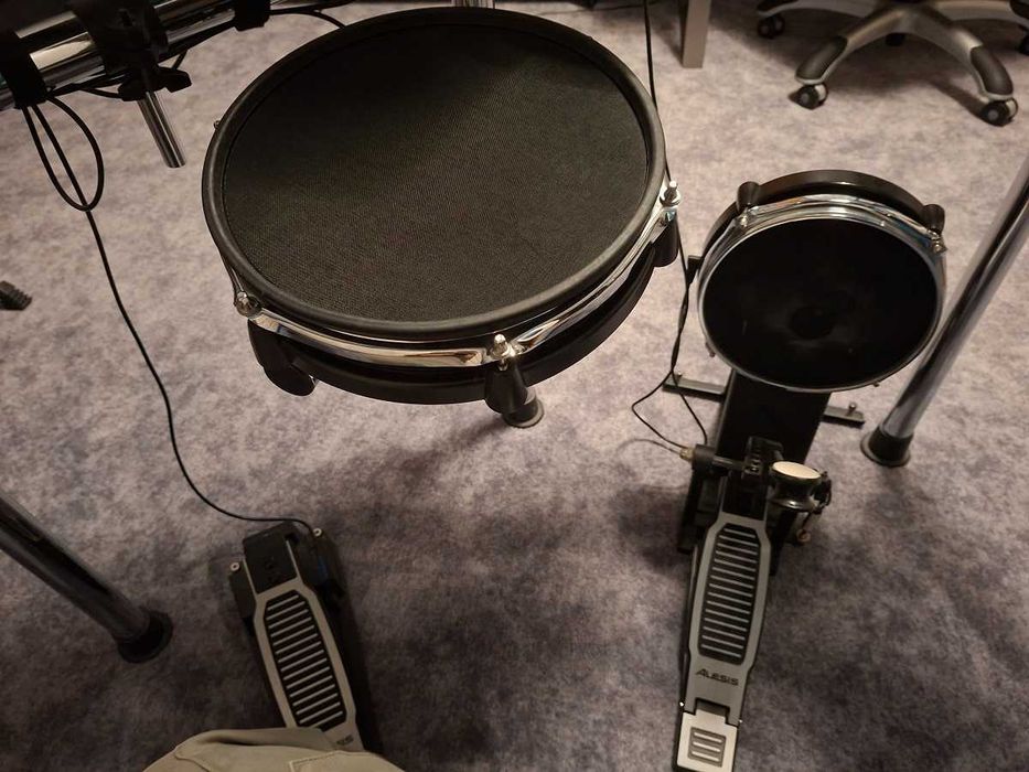 Alesis Surge Mesh Kit perkusja elektroniczna