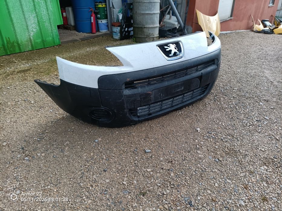 Parachoques Peugeot partner de 2008 a 2011