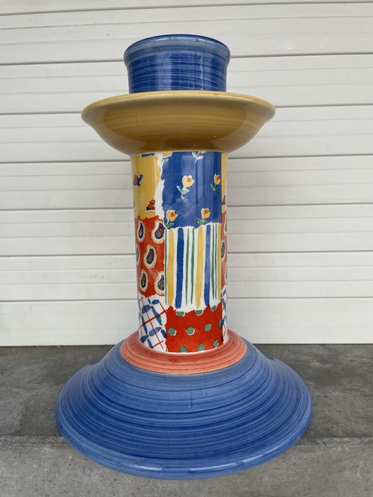 Castiçal loiça cores vibrantes