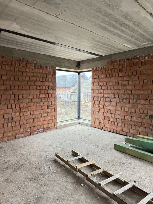 Будинок, особняк, котедж.