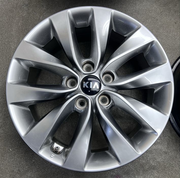 Диски R17 5 114.3 et52.5 J7.5 Оригінал Kia Optima Ceed Carens кіа