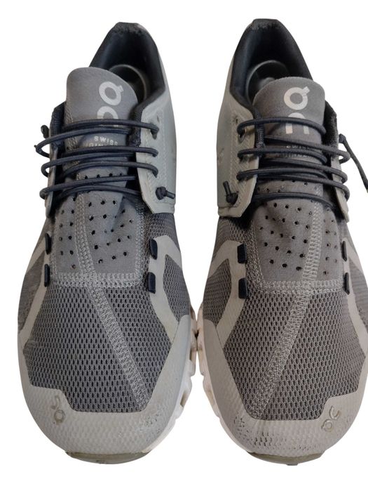 buty do biegania On Cloud 39