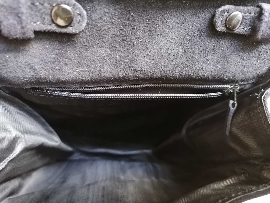 Carteira em pele preta - Nova