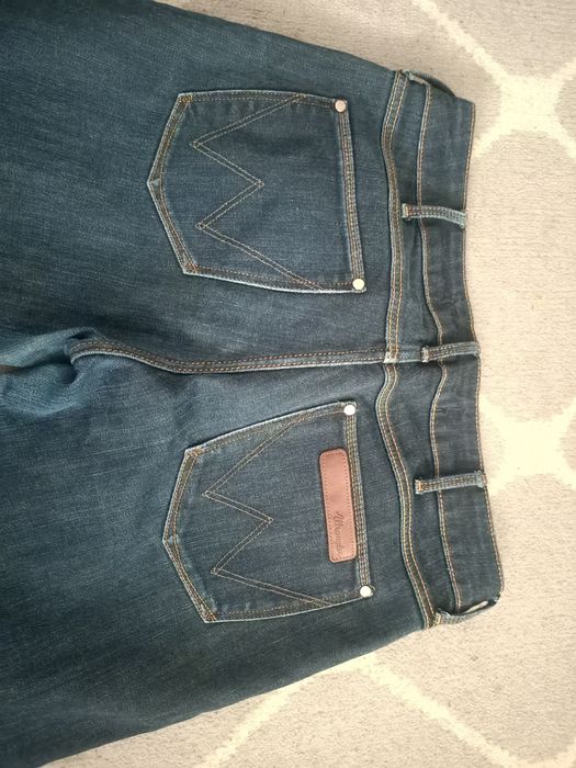 Spodnie jeansowe Wrangler