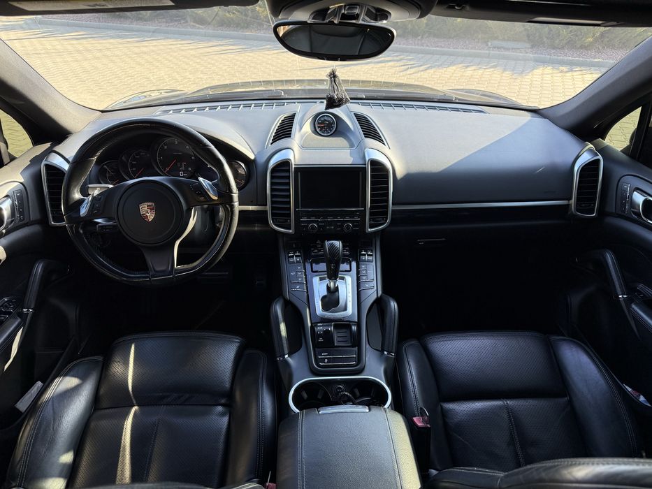 Porsche Cayenne 2013 VIN WP1AF2A22ELA34458 фото оголошення 10 з 22