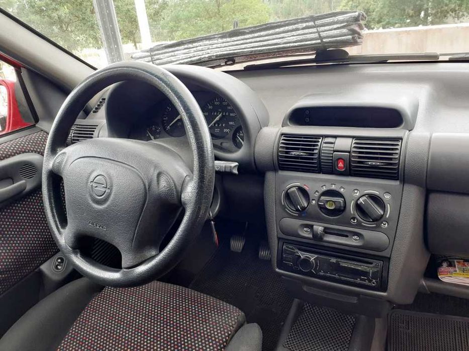 Opel Corsa B 1.4 S.i.