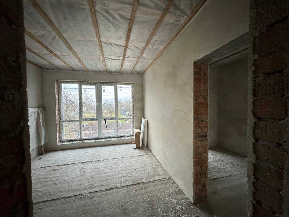 Продам Готовий Таунхаус 125 м2 з гаражем та комунікаціями в Крихівцях!