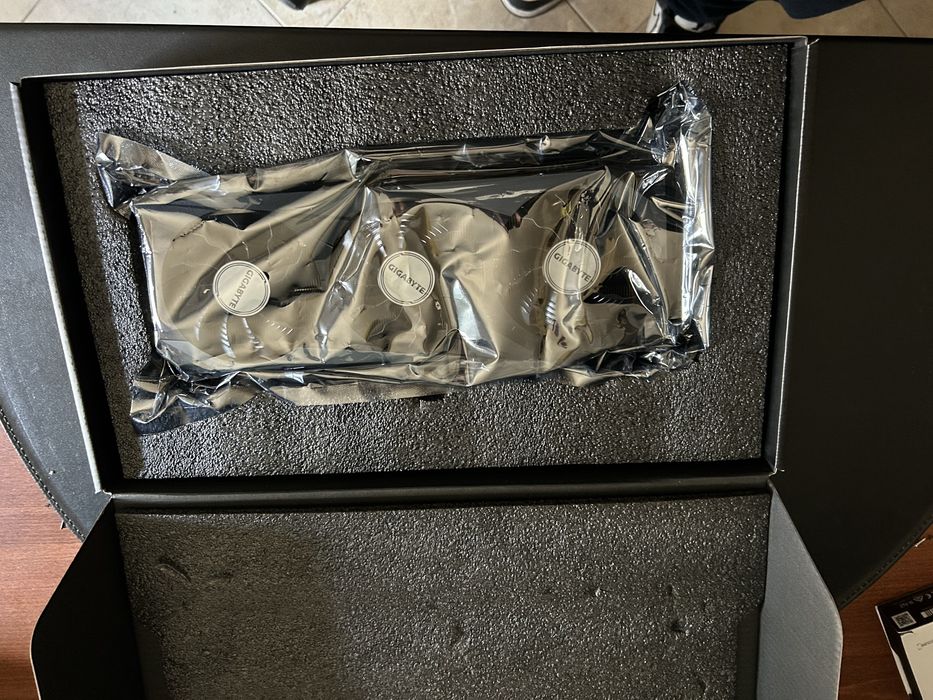 Gigabyte RX 6900 XT - 16Gb VRAM