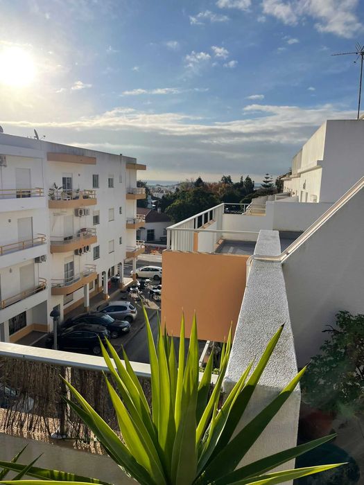 A venda apartamento/penthouse T2 renovado