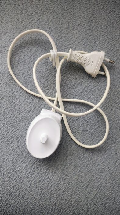 Braun Oral-B ładowarka do szczoteczki do zębów używana