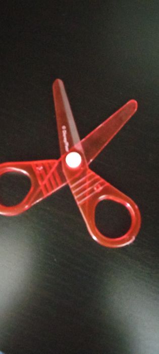 Tesoura de Brincar (para bebé/criança)