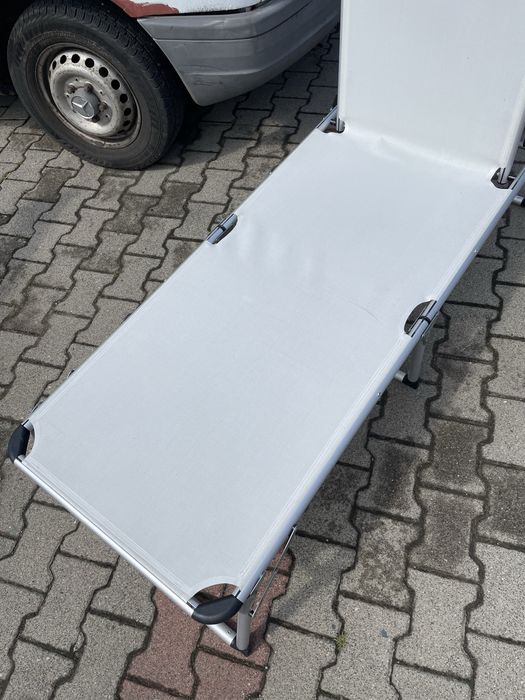 Leżak ogrodowy składany