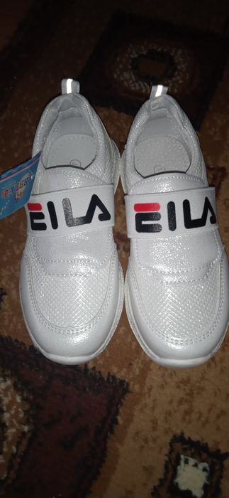FILA взуття кеди  білі кросівки кросовки 29  розмір 18см