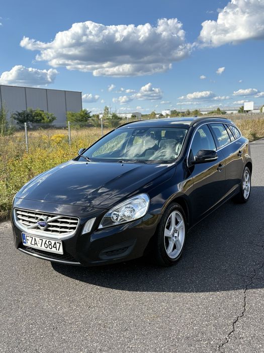 Volvo V60, D3, 2011r.