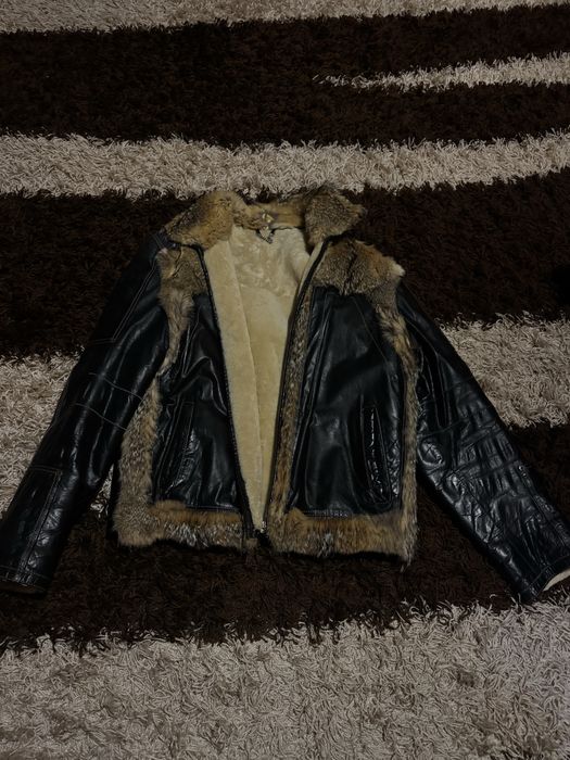 Курточка з натурального хутра вовка