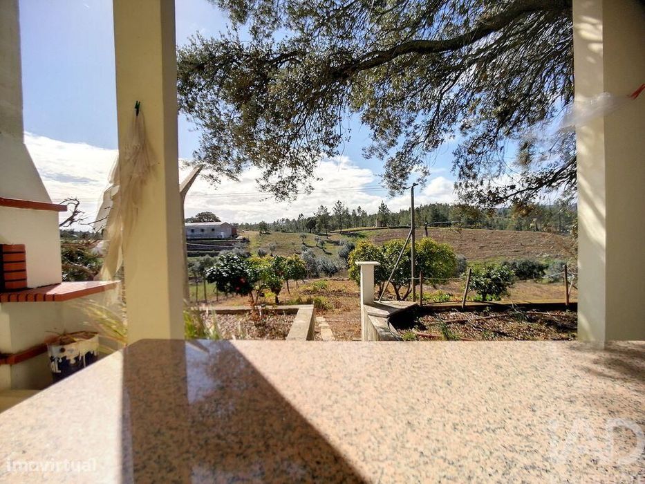 Casa / Villa T3 em São Pedro do Esteval de 179,00 m2