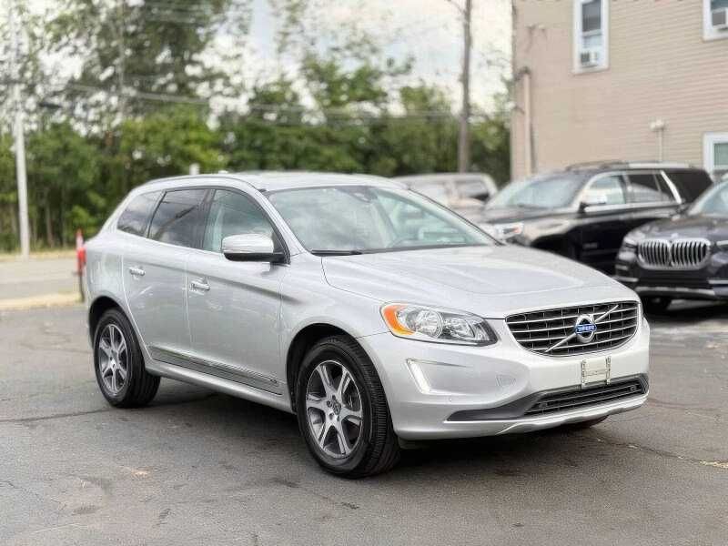 2015 Volvo XC60 T6 Platinum