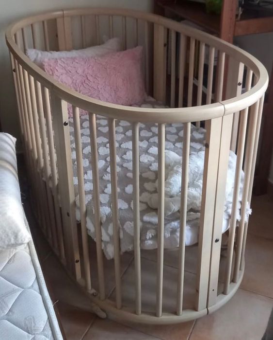 Berço Stokke Sleepi em madeira