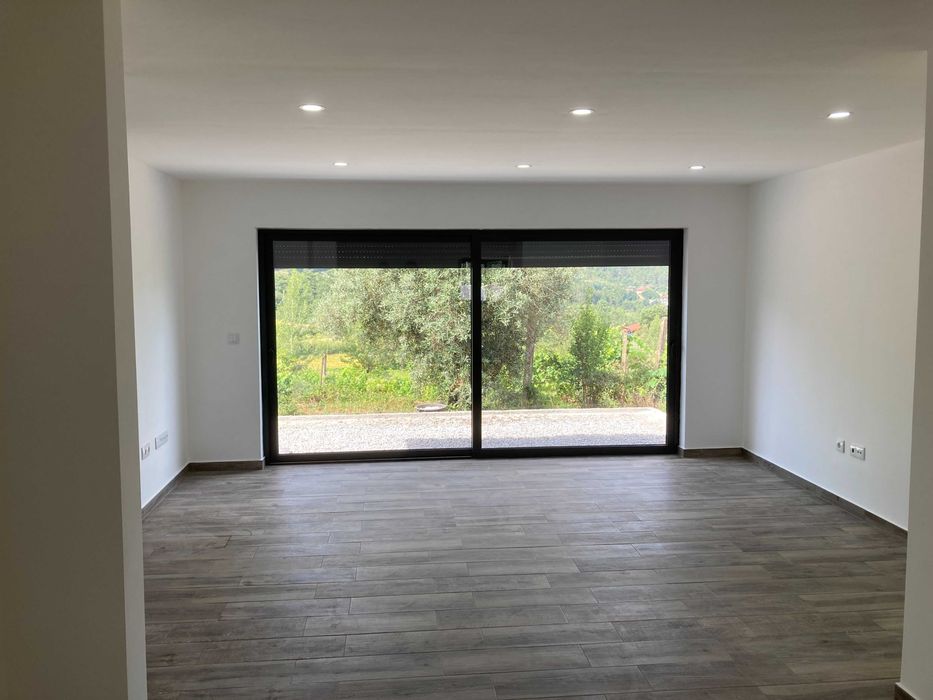 Moradia V2, Marco de Canaveses, Soalhães