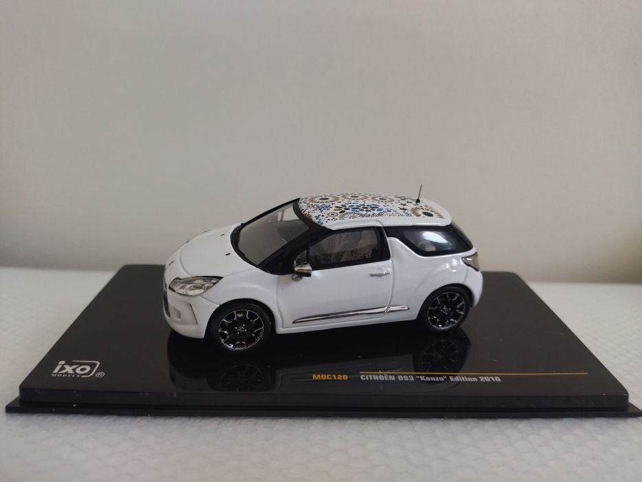 Miniatura Citroen DS3 1/43 Nova