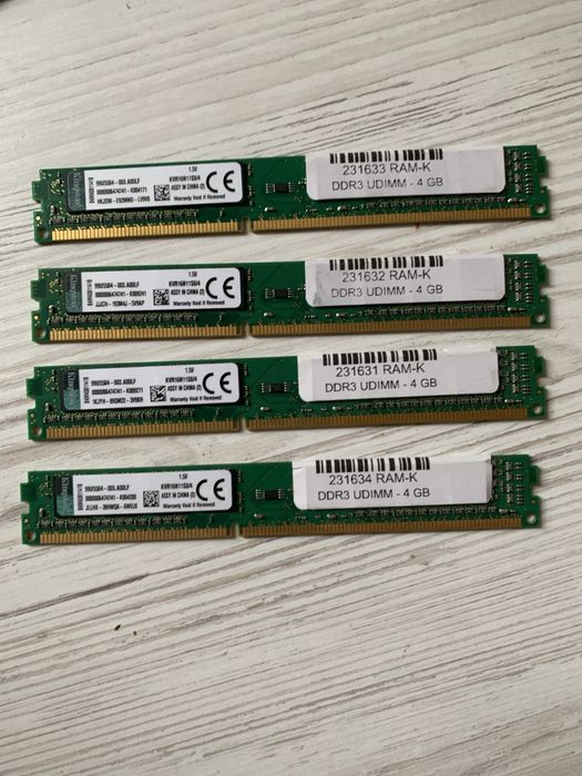Оперативна пам'ять DDR3 16 ГБ (4x4 ГБ) Kingston 1600 МГц для ПК