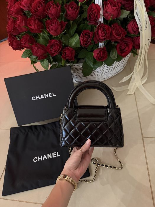 Сумка Chanel Kelly mini біла, чорна сумка шанель