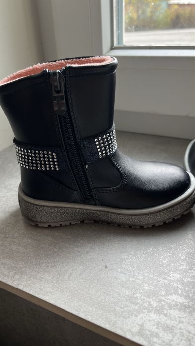 Чобітки для дівчинки 23, 25 р