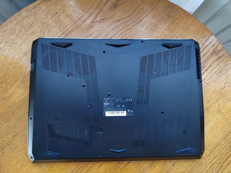 Clevo P650HP /GTX 1060 6GB/