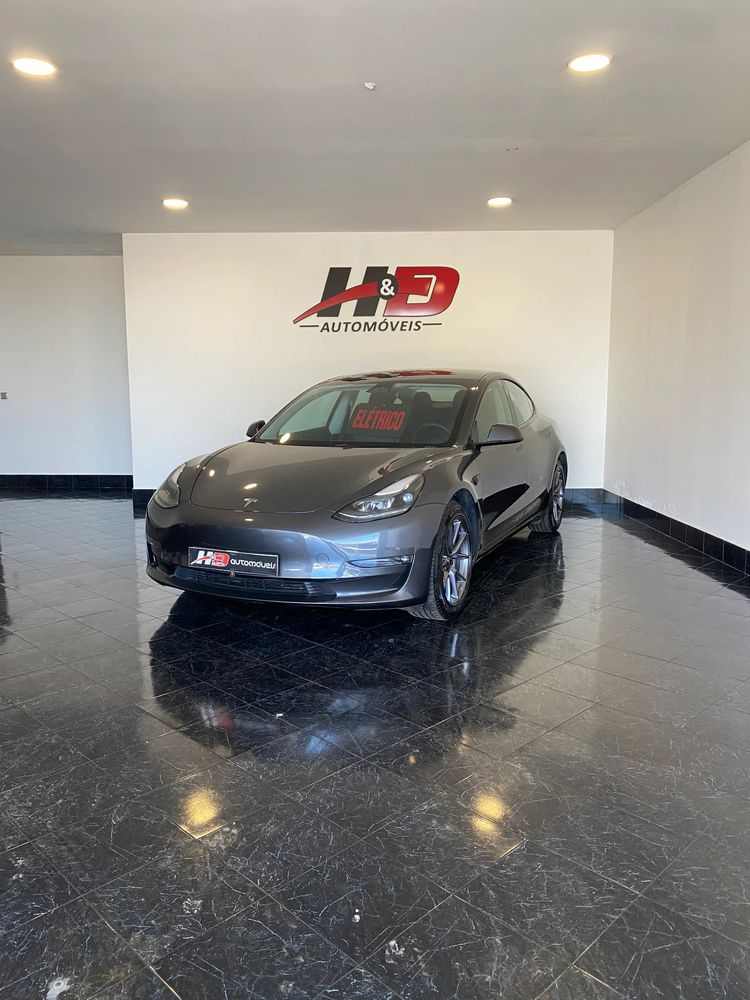 Tesla Model 3 Long Range Tração Traseira