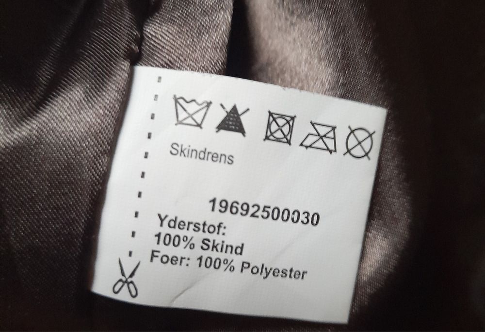 Zamszowa kurteczka Bolerko