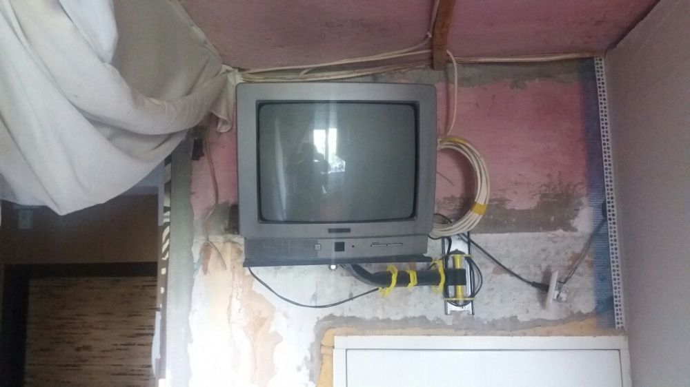 Продам телевизор