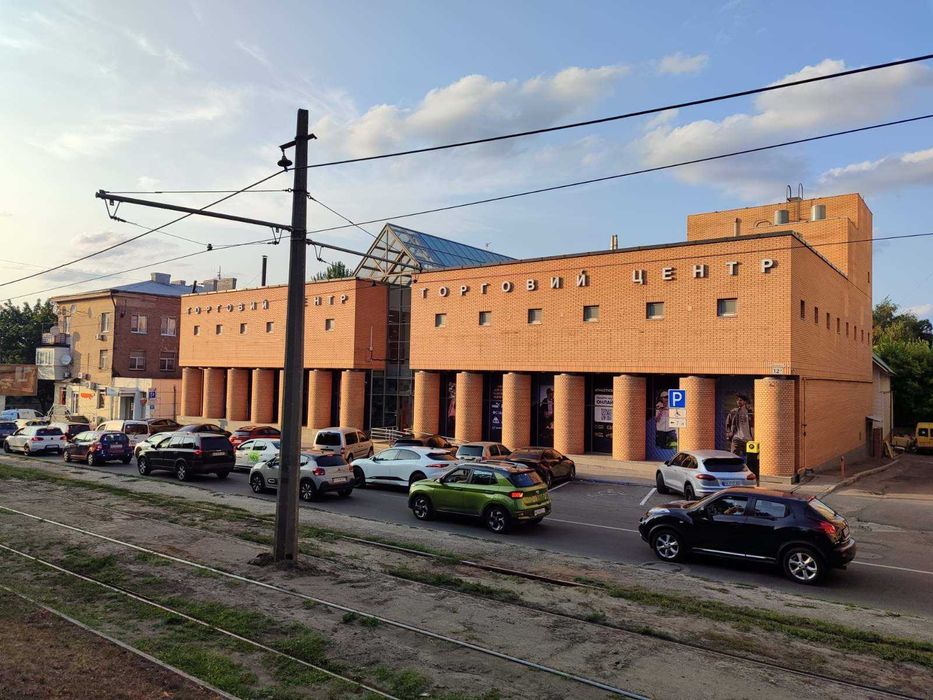 Оренда торгової площі від 350 до 3000 кв.м.