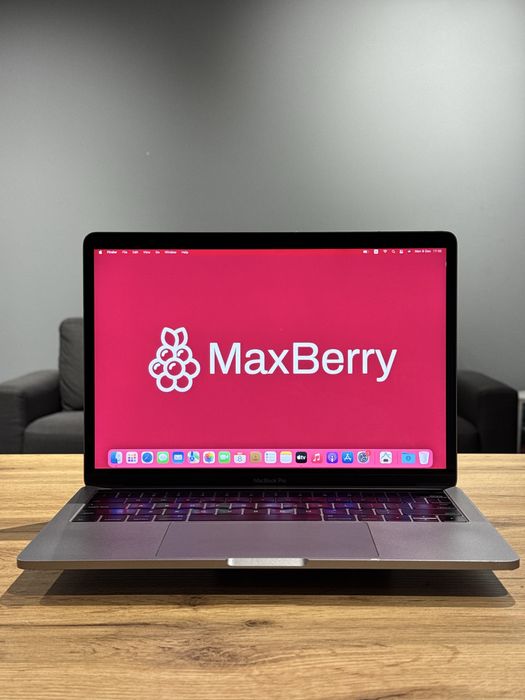 MacBook Pro 16 2019 i9 2.4ghz pro 5500 8gb !! Гарантія від магазину !!