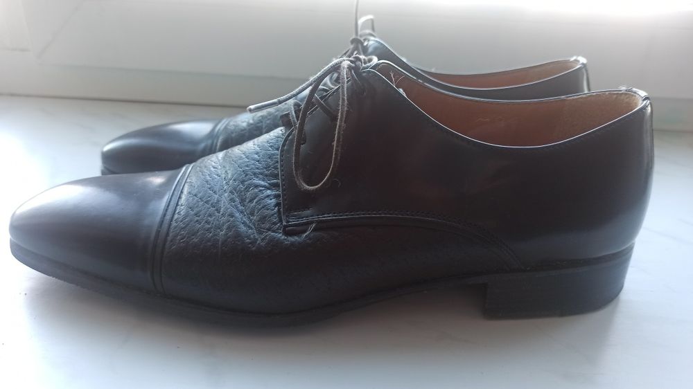 Кожаные туфли известного производителя Moreschi