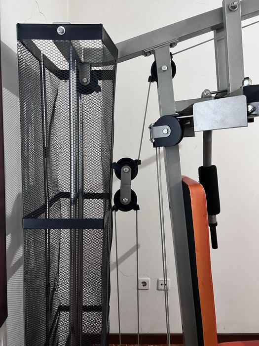 Máquina Completa de Musculação – Treino de Corpo Inteiro