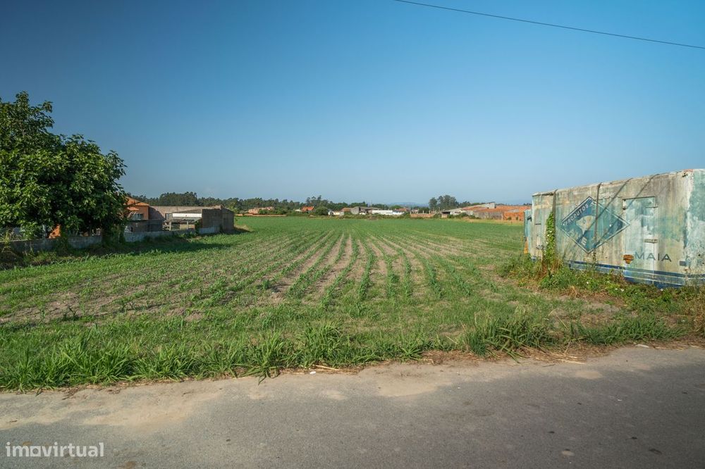 Terreno para Construção – 800m² em Pardilhó