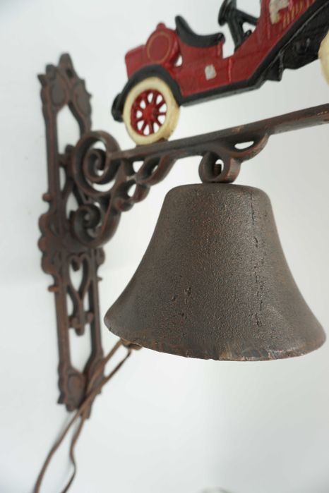 PIĘKNY ŻELIWNY dzwon dzwonek samochód