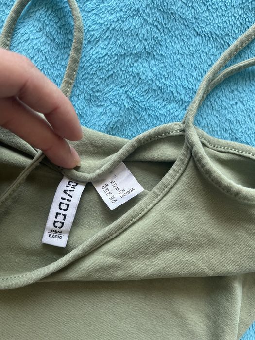 Krótka sukienka khaki na ramiączkach H&M rozmiar XS