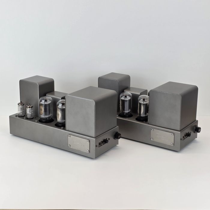 Quad II + Quad 22 amplificadores válvulas
