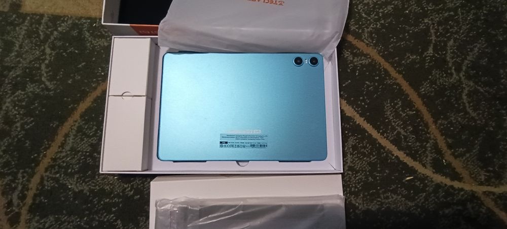 Продам планшет TECLAST