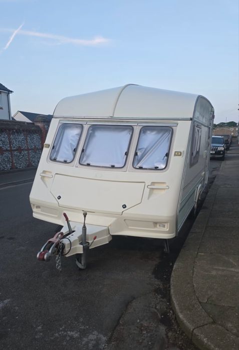 Vendo Caravana ABI Delesman