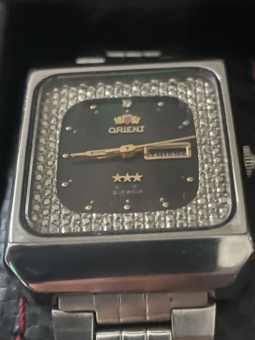 Вінтажні годинники від Orient