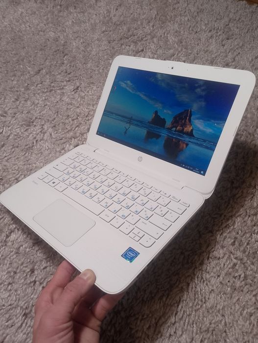 Нетбук hp Новий 2023 рік/11.6 дюймів/ssd/батарея 8 годин