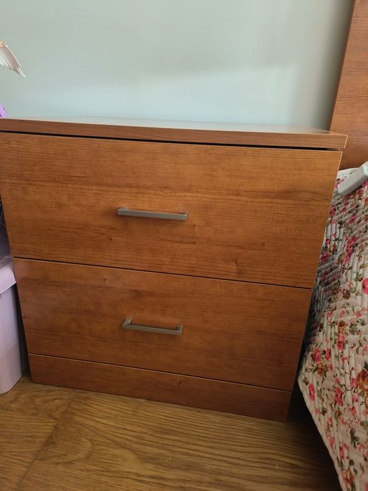 Cama de solteiro como nova