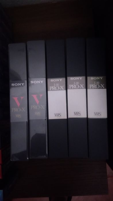 Cassetes VHS novas seladas