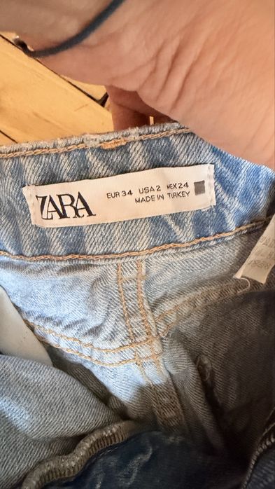 Джинсы 26 размера Zara и Mango