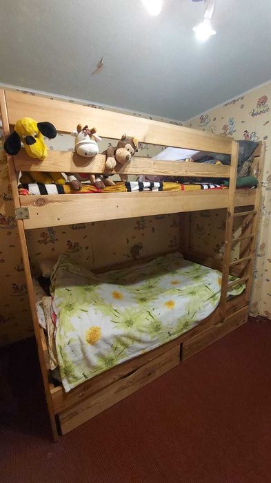 Двух ярусная кровать